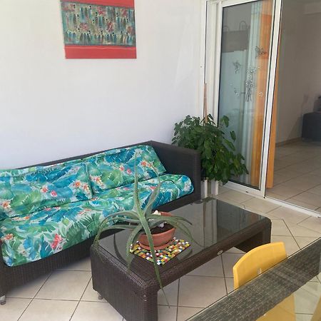 Location Vacances Fun Sous Les Gommiers Sainte-Luce Exterior photo
